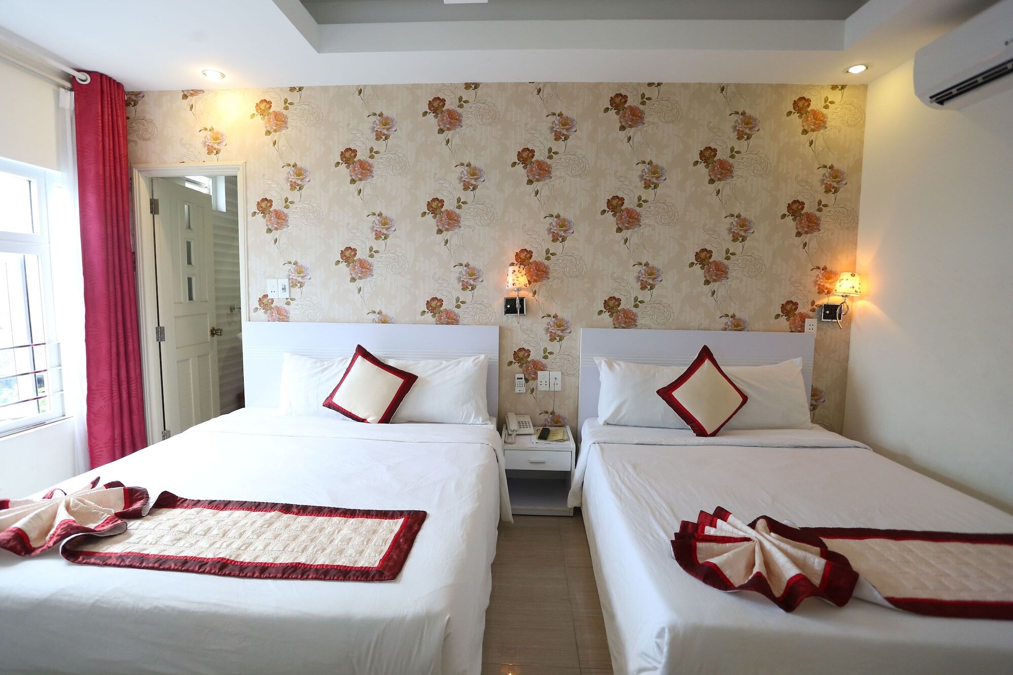 Minh Hoang Hy Hotel Da Nang Exterior photo